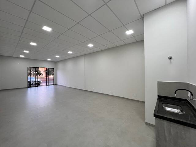 Salón Comercial para Alquiler en Pedro Juan Caballero - 4